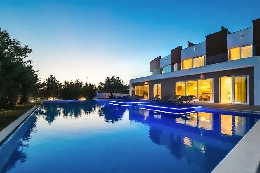 Royal Oasis Villa Ayia Napa Holiday home