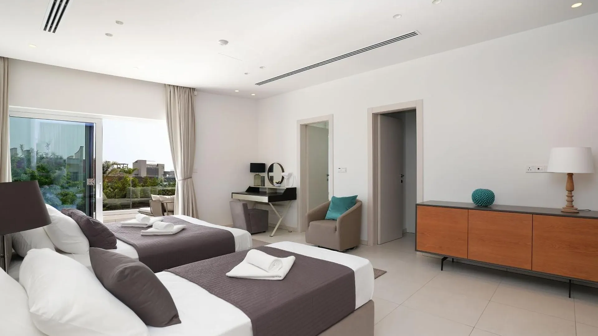 Royal Oasis Villa Ayia Napa